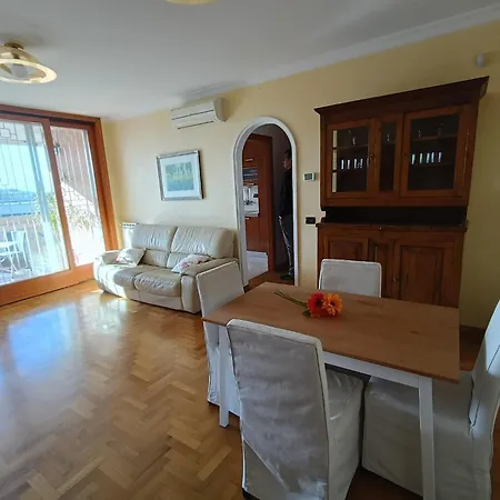 Apartment F&f - 2 Beedrooms Aurelio Boccea Rom